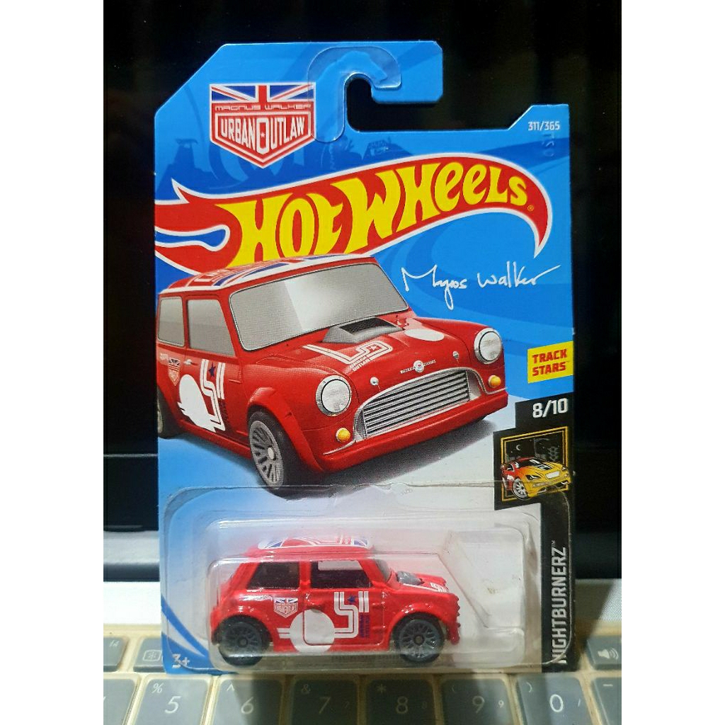 HOT WHEELS MORRIS MINI RED NIGHTBURNERZ