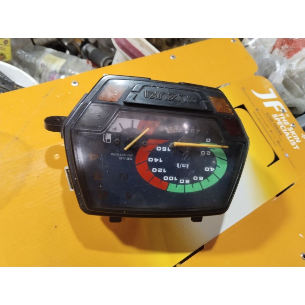 SPEDOMETER SUZUKI CRYSTAL ORIGINAL