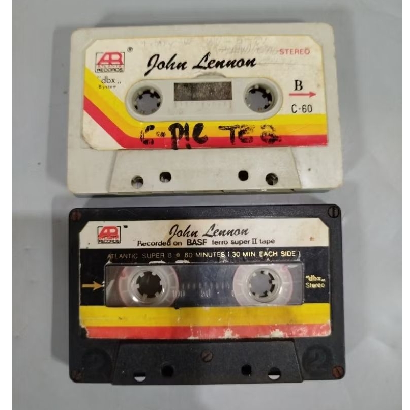 KASET PITA JOHN LENNON 2 KASET TANPA COVER