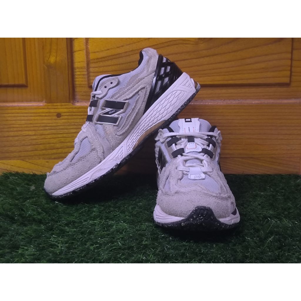 New Balance 1906D Protection Pack 'Black Gold Metallic'