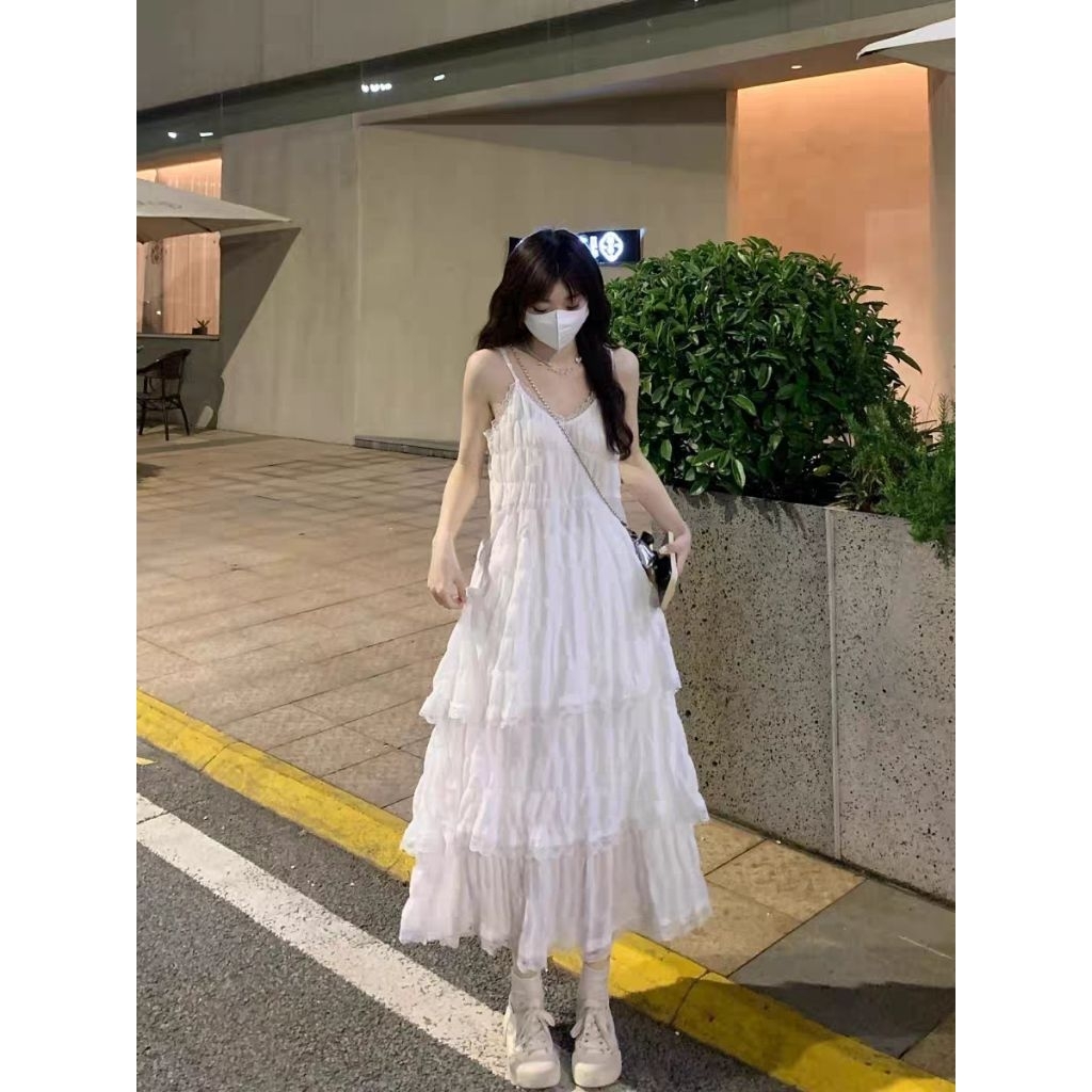 [READY] Dress Putih Korea Vintage Lace Tiered Dress Wanita Pantai FELICE