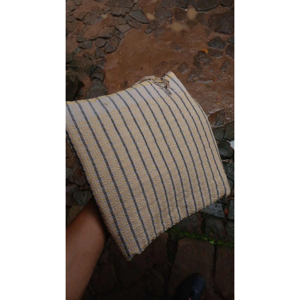 kain tenun baduy full motif kuning putih cream