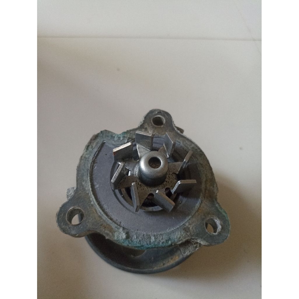 WATER PUMP XTRAIL T30 SECOND LAYAK PAKAI