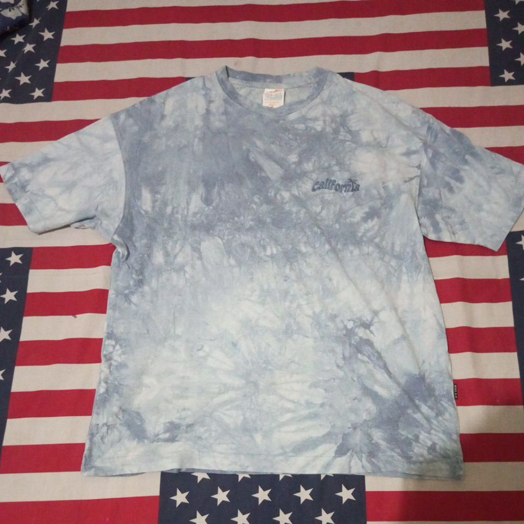 Baju kaos WHO.A.U. original