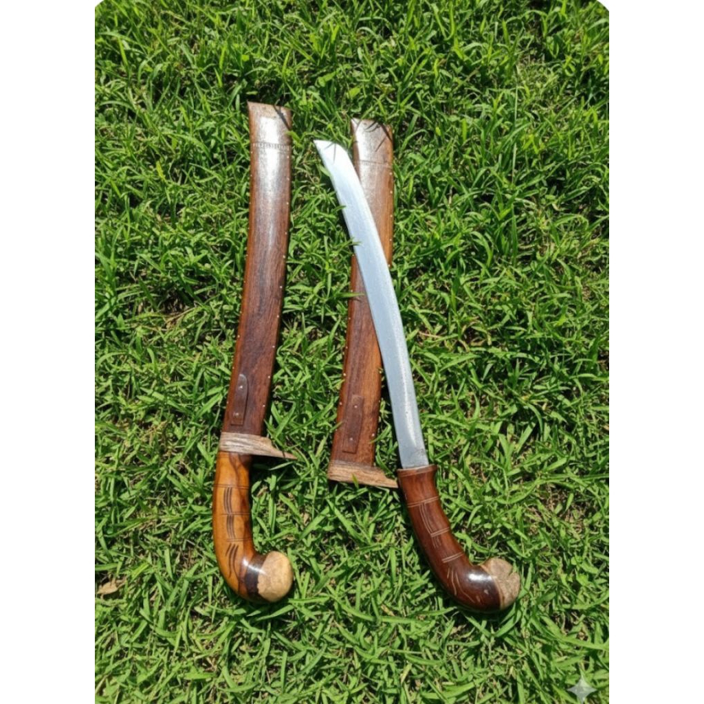 Golok 40Cm Pamoroan Cirebon Kayu Sonokelok - Alat Tebas Kebun Tradisional Serbaguna - Baja Per Mobil