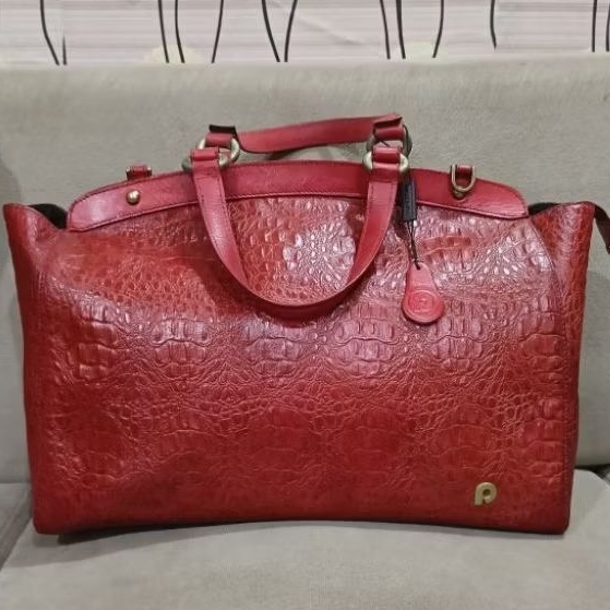 TAS SELEMPANG PAPILLON  WARNA MERAH MULUS