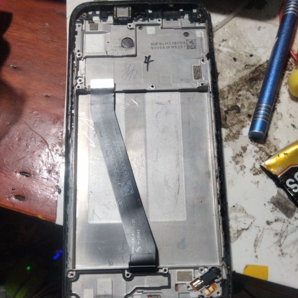 tulang lcd redmi 7
