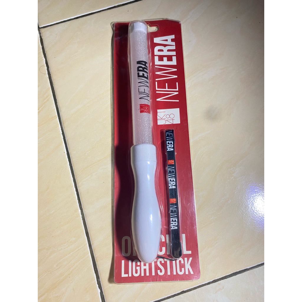 (baca desk)lightstick jkt48 new era v2 official