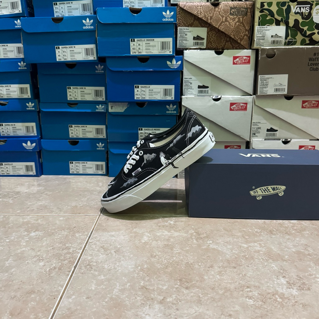 Vans premium authentic LX x yusuke hanai black (Resmi PT NAVYA)