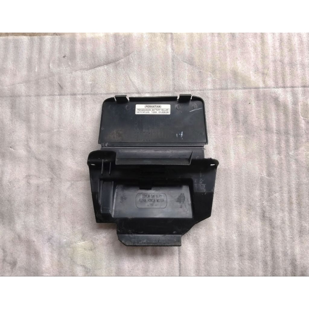 Cover tutup aki icu honda supra x 125 original