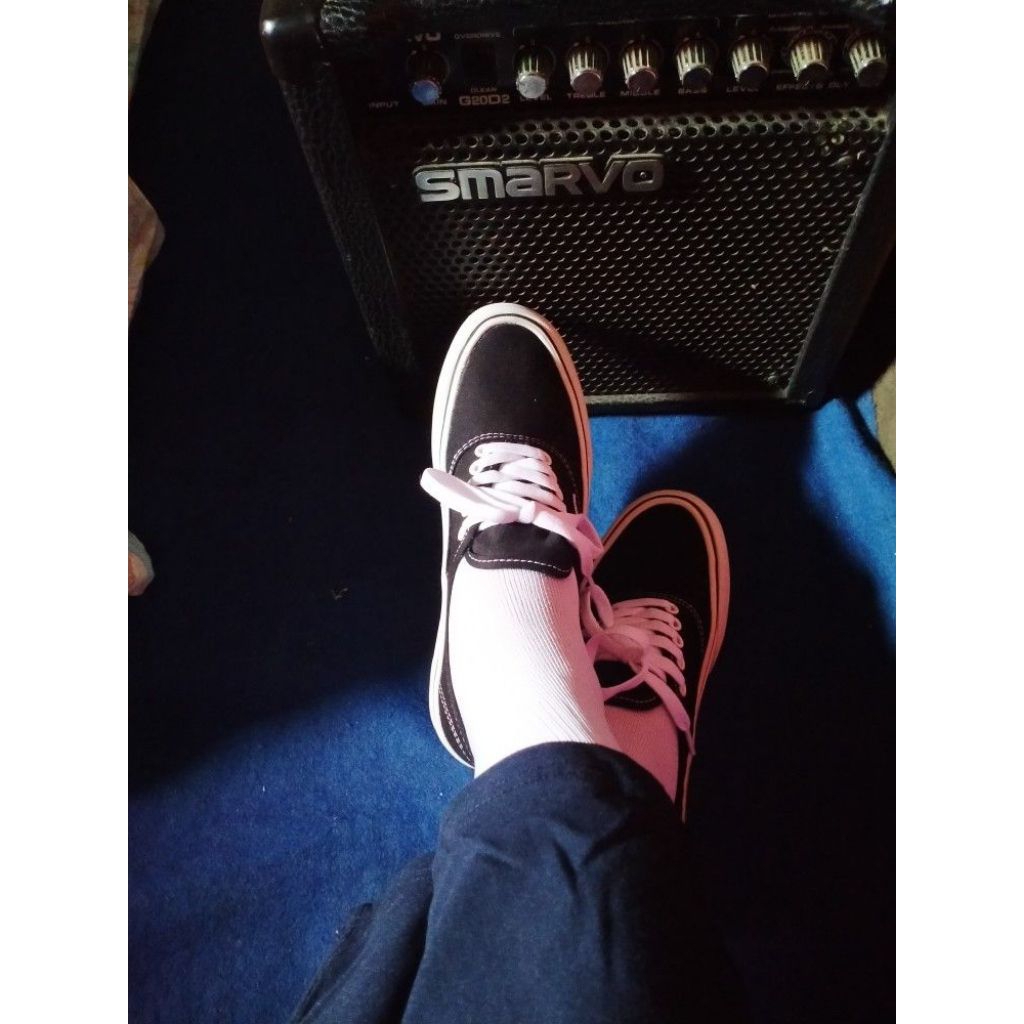 sepatu Vans autentic second