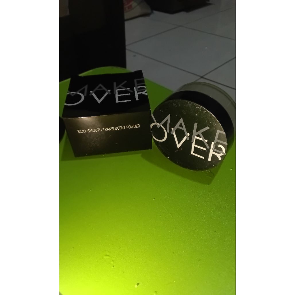 bedak tabur make over