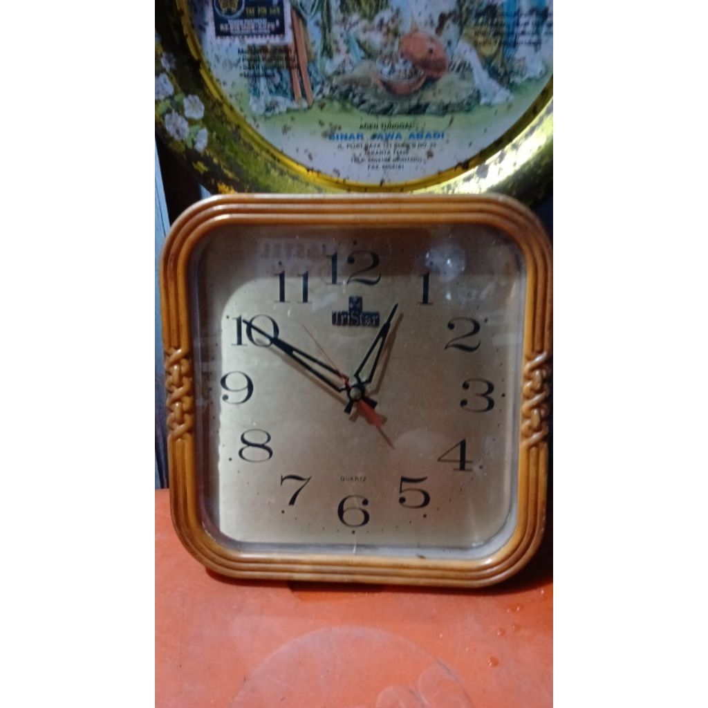 jam dinding 95rb jadul antik kuno lawas vintage display mati