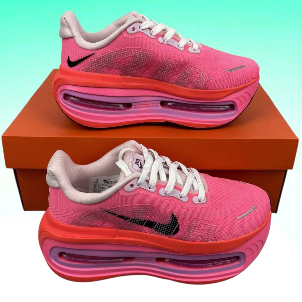sepatu training Nike Vomero Premium hyper pink