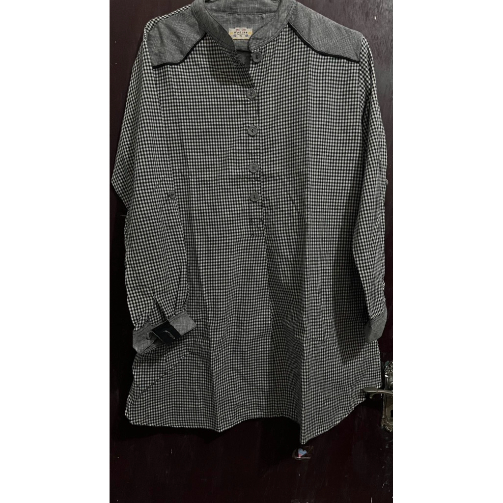 PRELOVED TUNIK KOTAK-KOTAK WANITA / TUNIK KOTAK-KOTAK WANITA / TUNIK WANITA