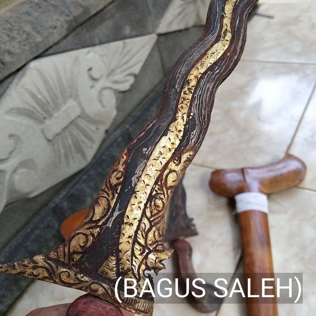 KRIS NOGO SOSRO KINATAH