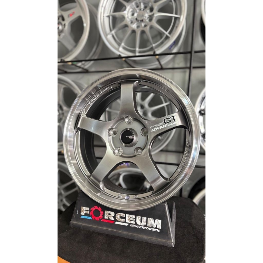 velg advan GT r16 hyper black lip polish pcd 5x114 kondisi baru