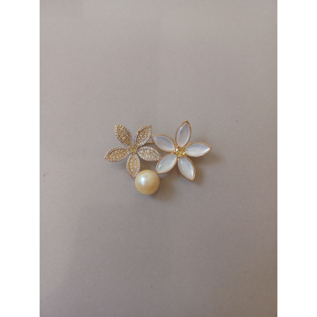 Bros Mutiara air laut Gold