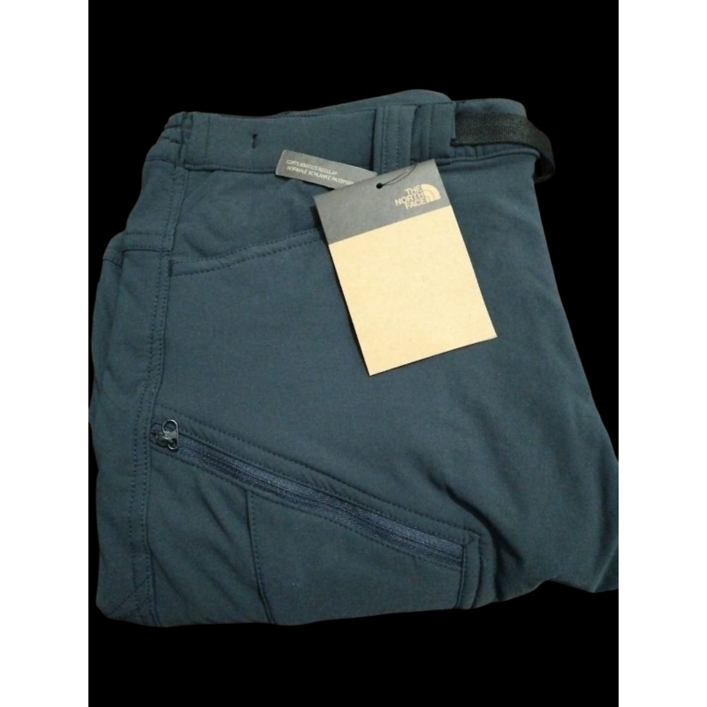 Celana outdoor waterproof