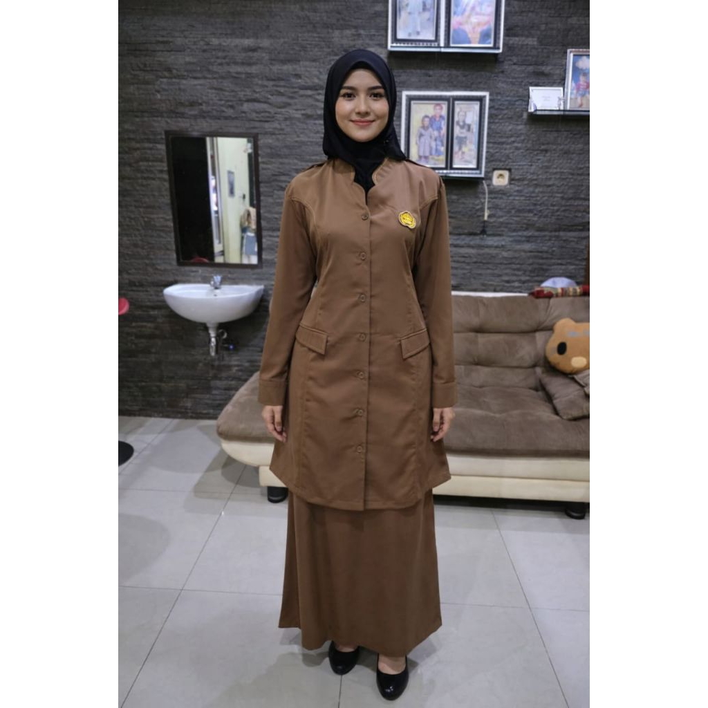 Seragam PNS Wanita  - Set Blazer dan Rok Model A, Polyster Adem.