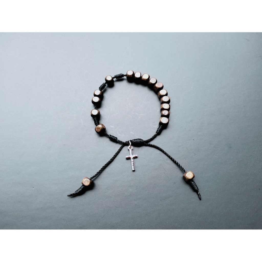 G1078 GELANG ROSARIO KAYU GELANG SALIB KATOLIK