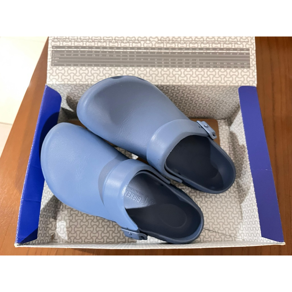 Preloved Birkenstock Sandal