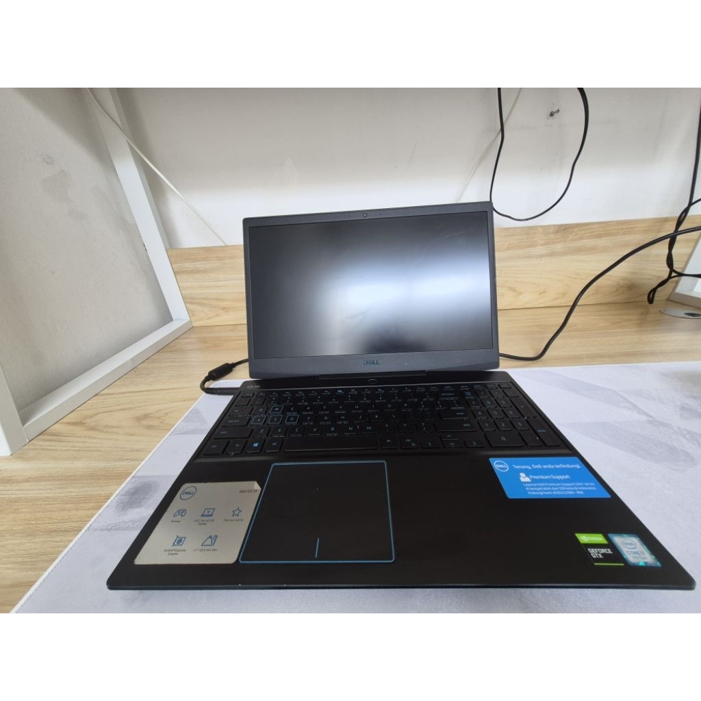 Dell G3 15 i7 9750h GTX 1660 TI