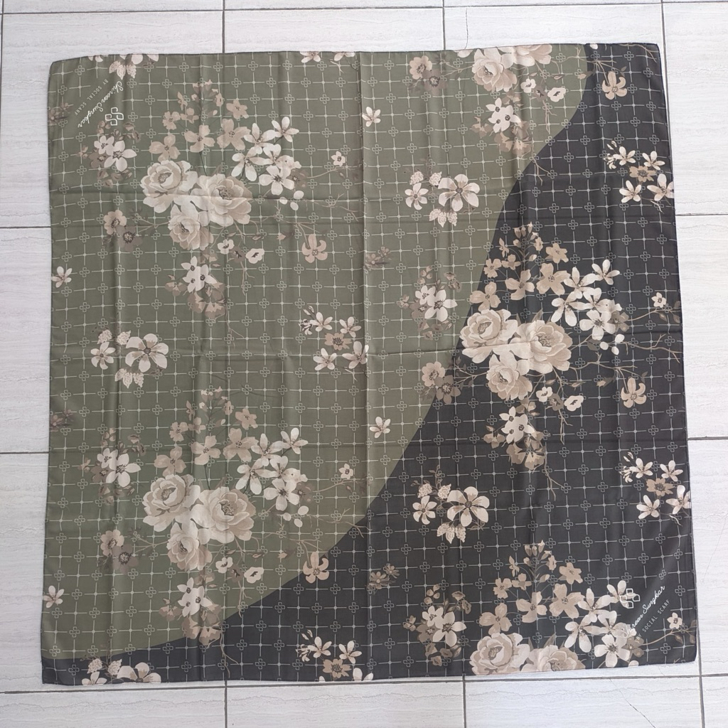 Hijab Shireen Sungkar Hijau