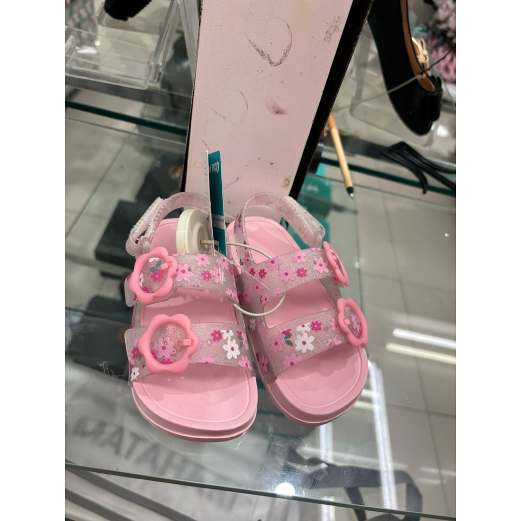 sandal Little M Promo