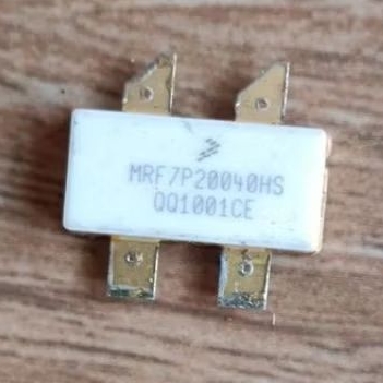mosfet MRF7P20040HS