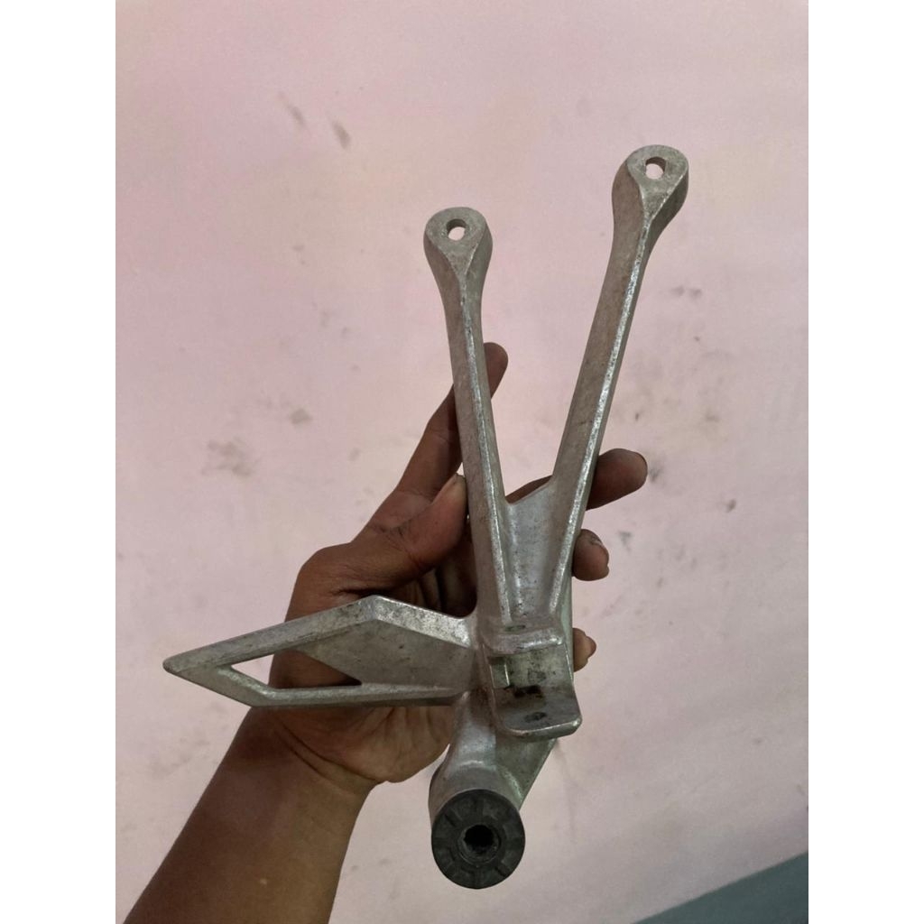 postep kanan k45g cbr150r facelift