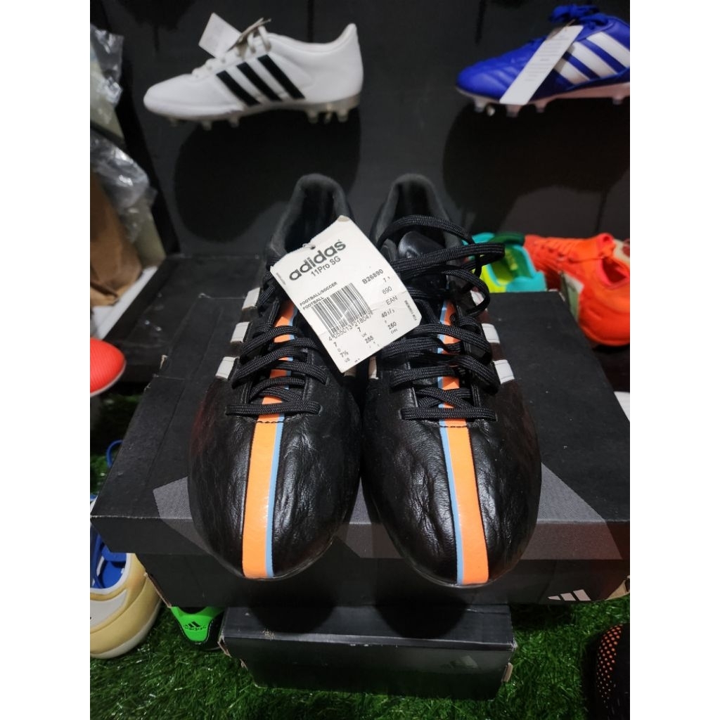 Adidas 11pro Sg Champion edition
