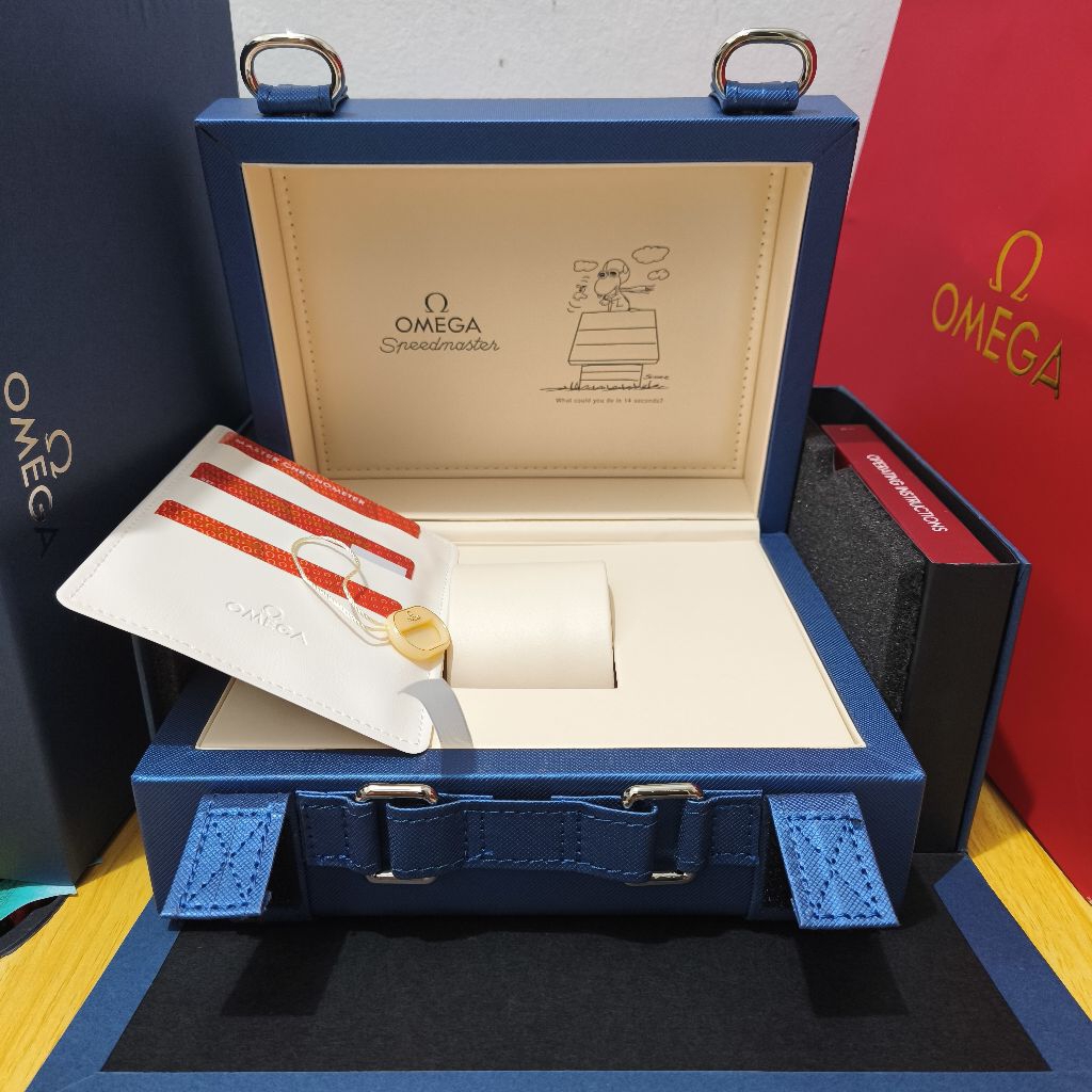 Kotak box jam tangan OMEGA Snoopy Watch model Original fullset