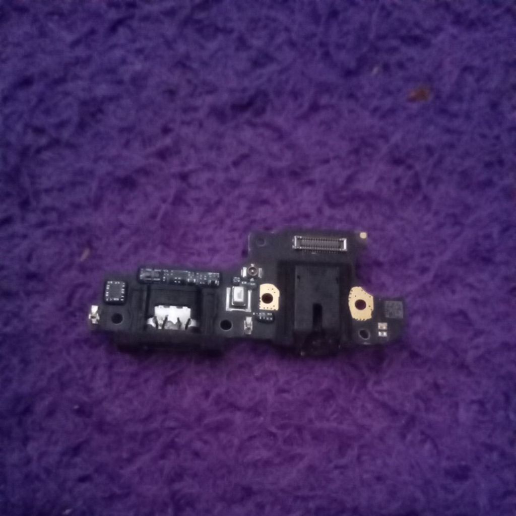 board papa cas realme  5i ori copotan