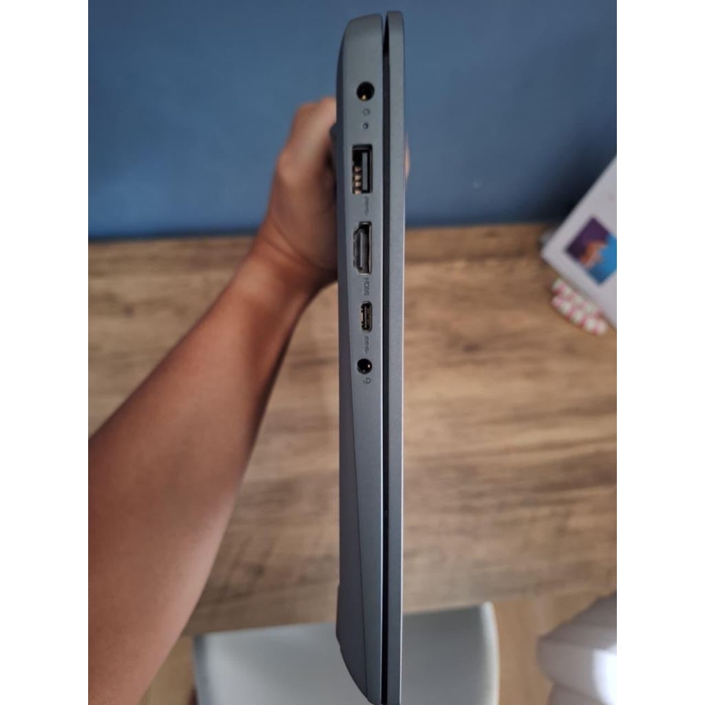 Lenovo Ideapad Slim i3