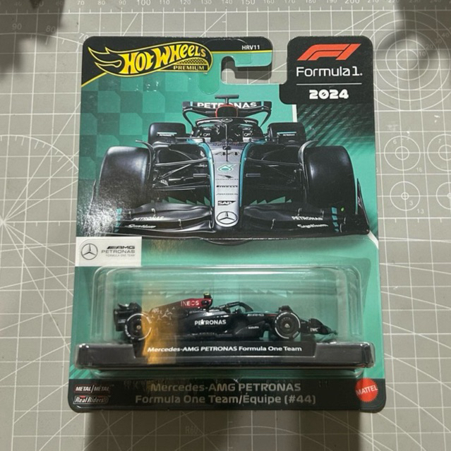 Hot Wheels F1 Premium Mercedes AMG Lewis Hamilton #44