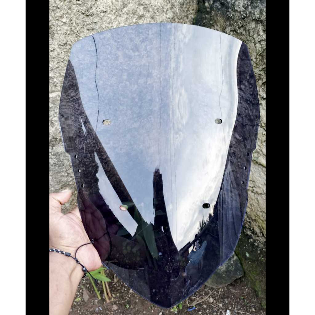 VISOR CYBORG NMAX NEW WINDSHIELD NMAX NEW GANTENG ANJAY
