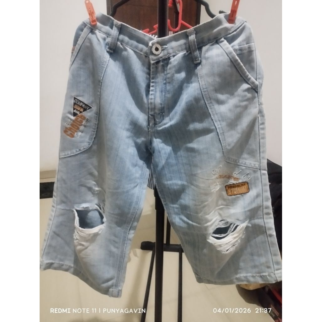 PRELOVED Jeans ORI Sobek Cowok