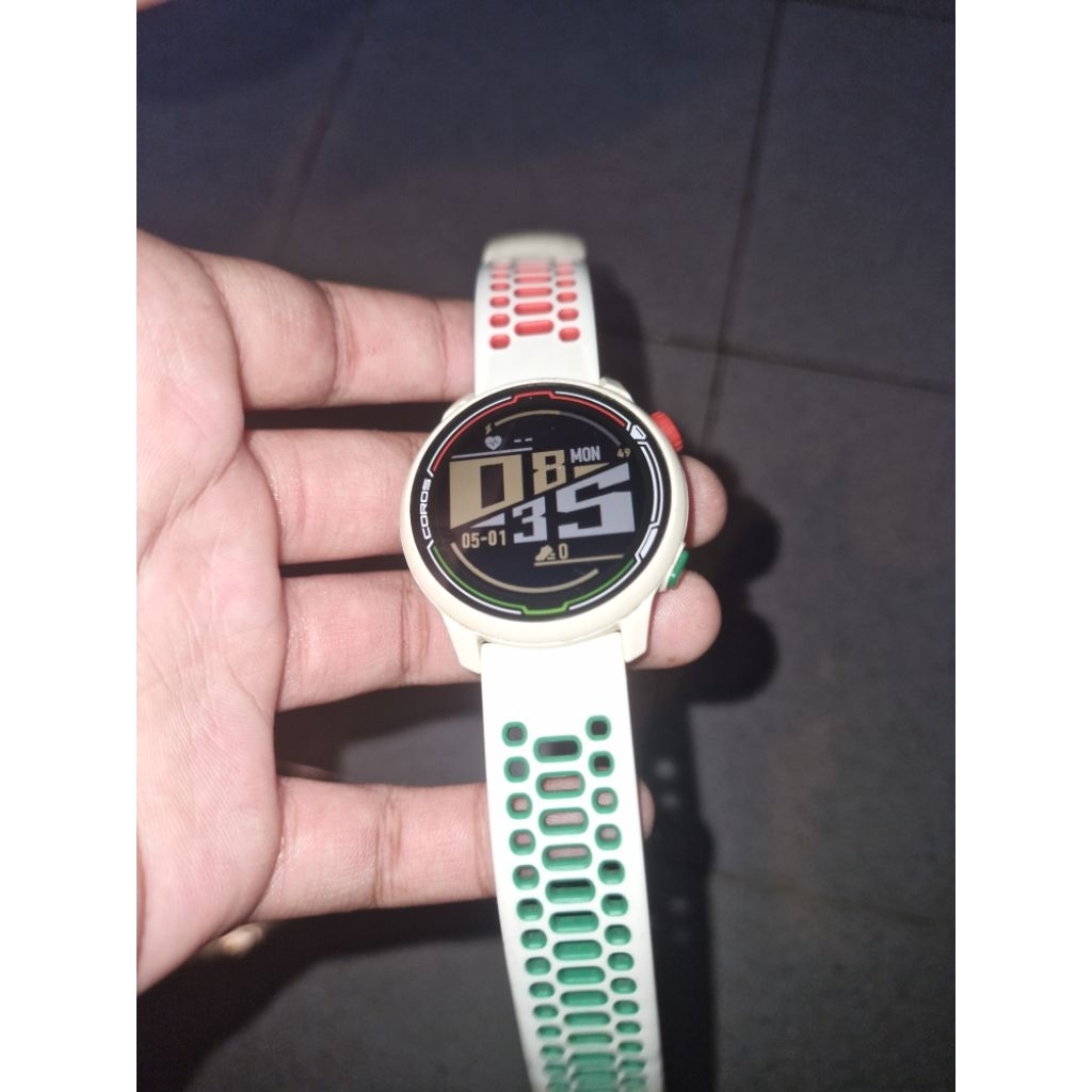 Coros pace 2 eliud kipchoge edition