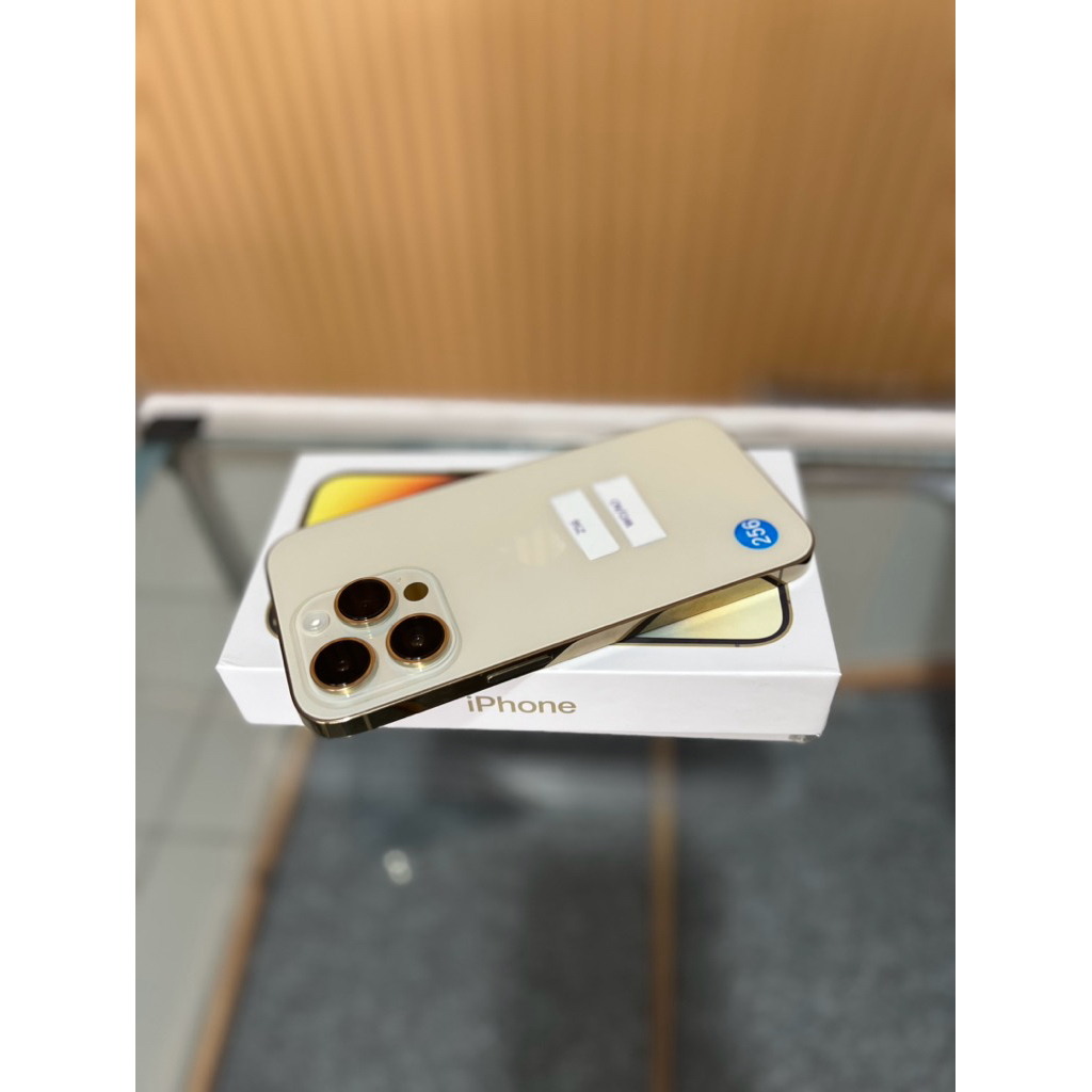 [9822] IPHONE 14 PRO GOLD 256GB WIFI ONLY & ALL OPERATOR