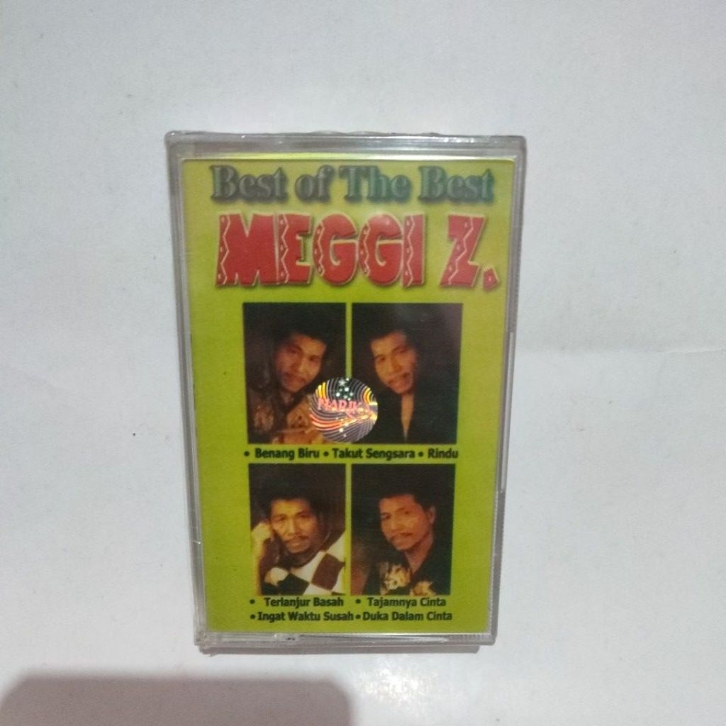 KASET BEST OF THE BEST MEGGI Z