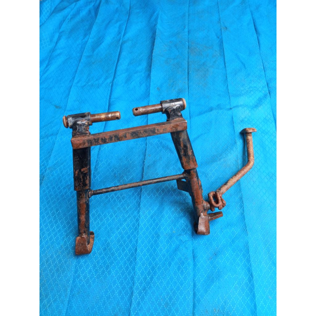 standar tengah TVS DAZZ original / standar tengah TVS dazz original copotan