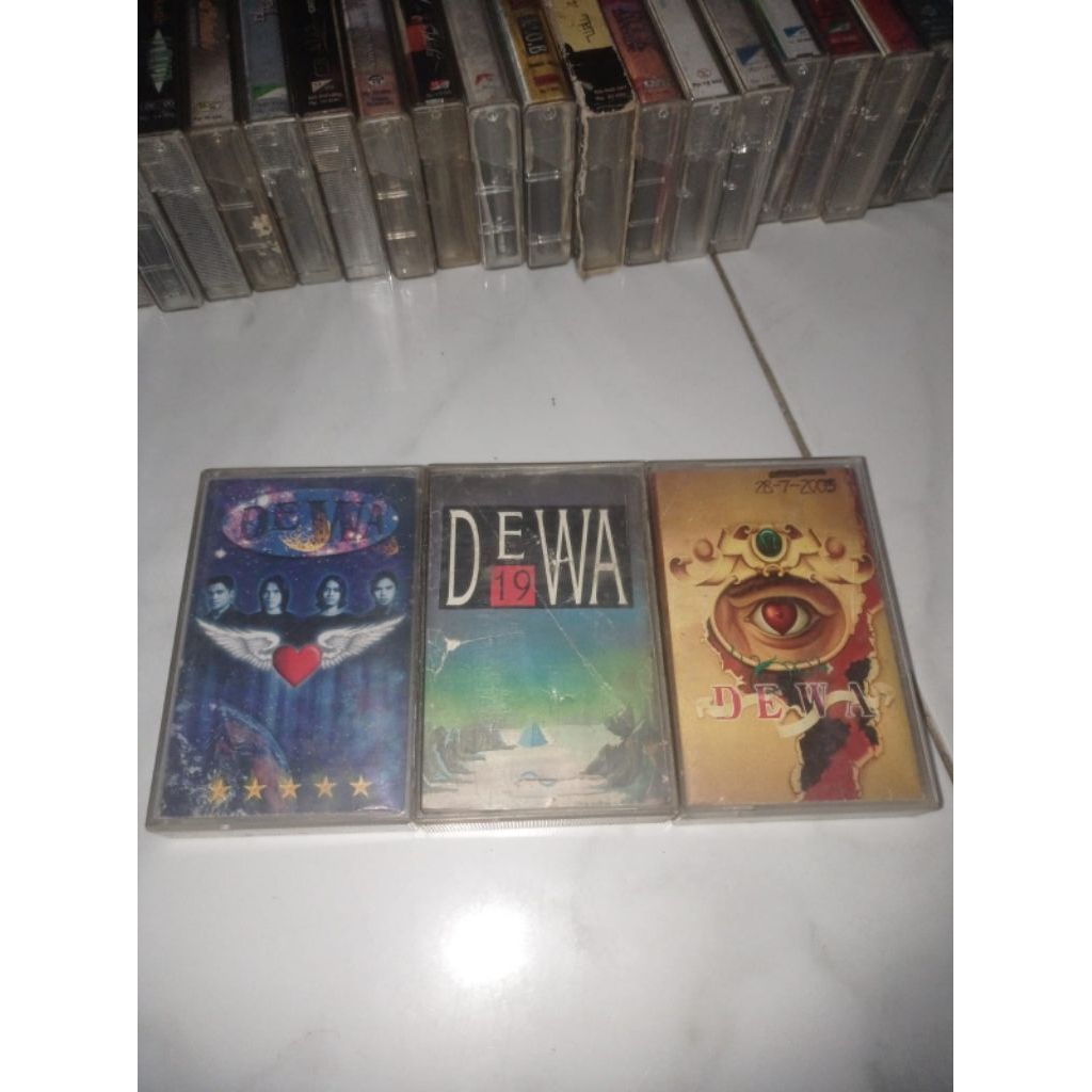 paket kaset dewa 19 3kaset