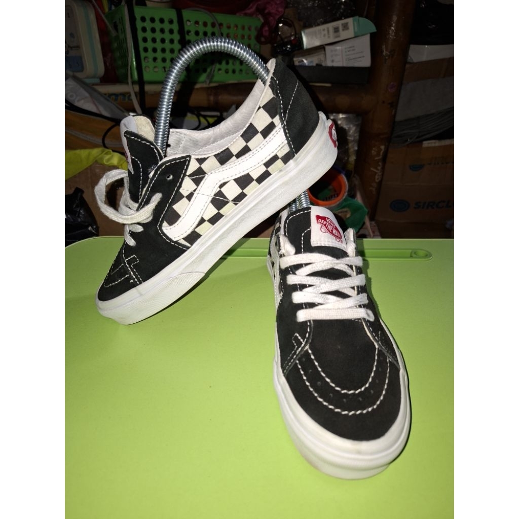 Sepatu Vans SK8 low bw catur