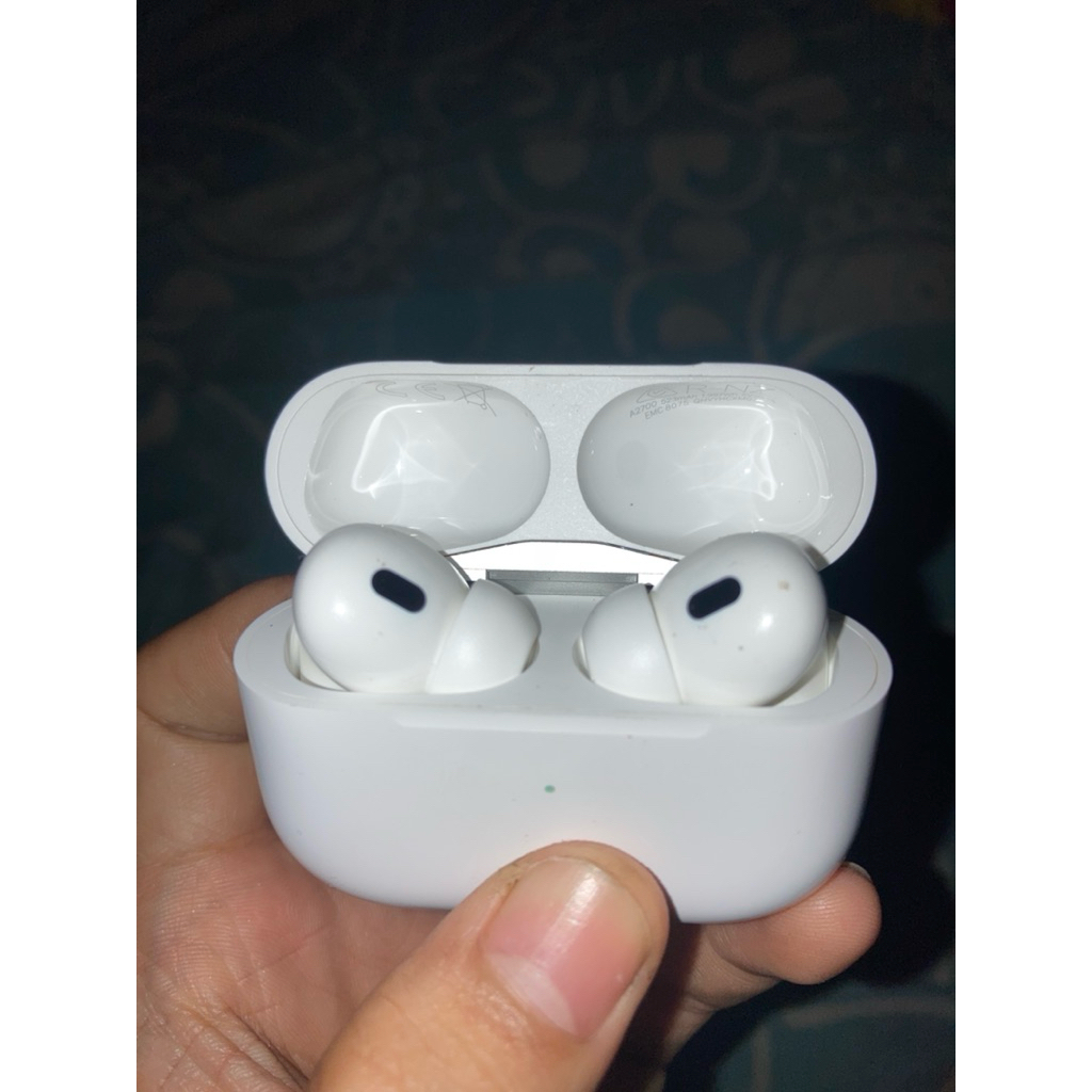 Apple Airpods Pro 2 / Gen 2 Second ORIGINAL ZP/A Fullset Kondisi 99% Mulus