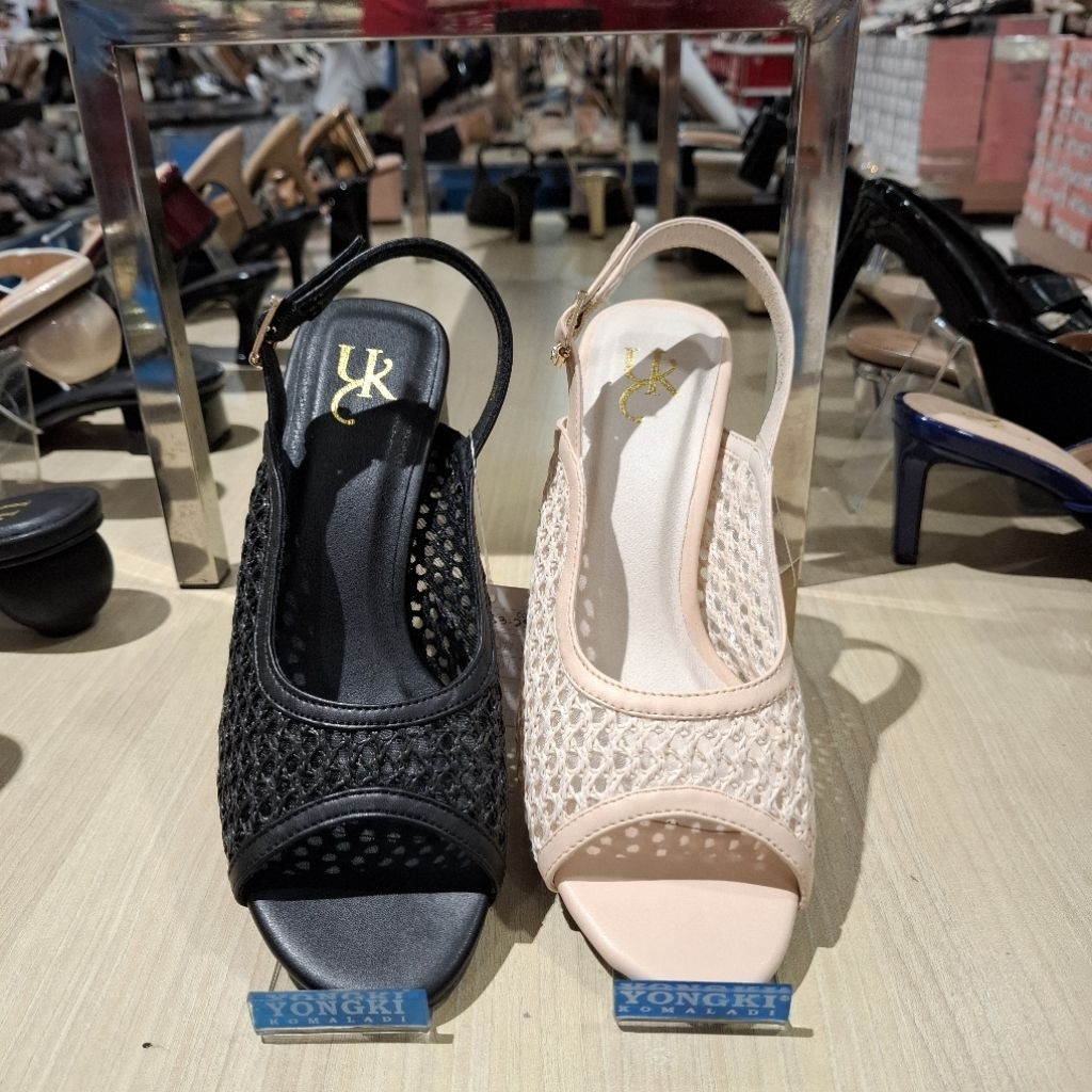 Sandal Heels Wanita Yongki Komaladi ORI
