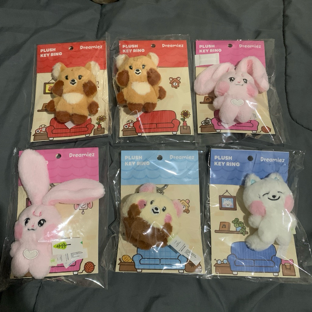 (READY) Kkyuping Jjed Bamjji Jjopoo keyring SEALED blush