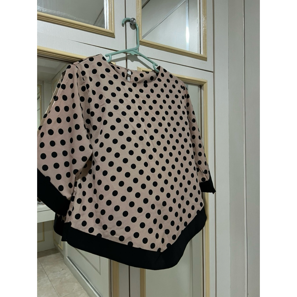 preloved baju atasan blouse wanita polkadot