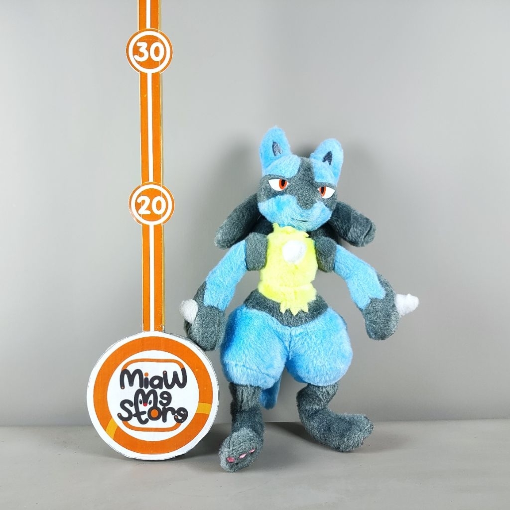 Boneka Pokemon Lucario Perubahan Riolu Original T-Arts Nintendo Plush