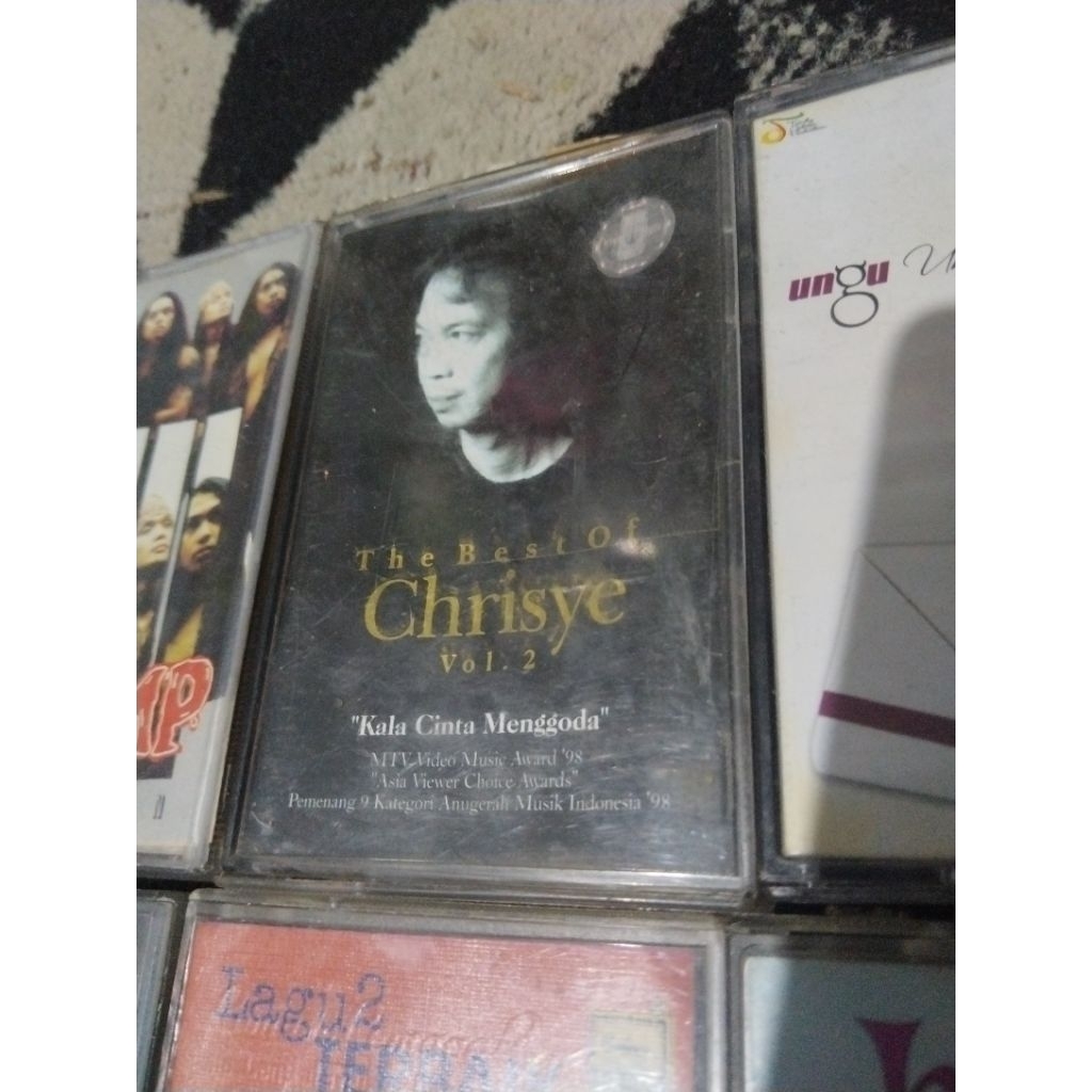 kaset pita chrisye / the best vol. 2 kala cinta menggoda